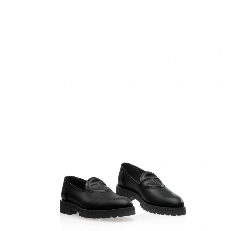 Telfar Logo Loafers Black | CARW3008