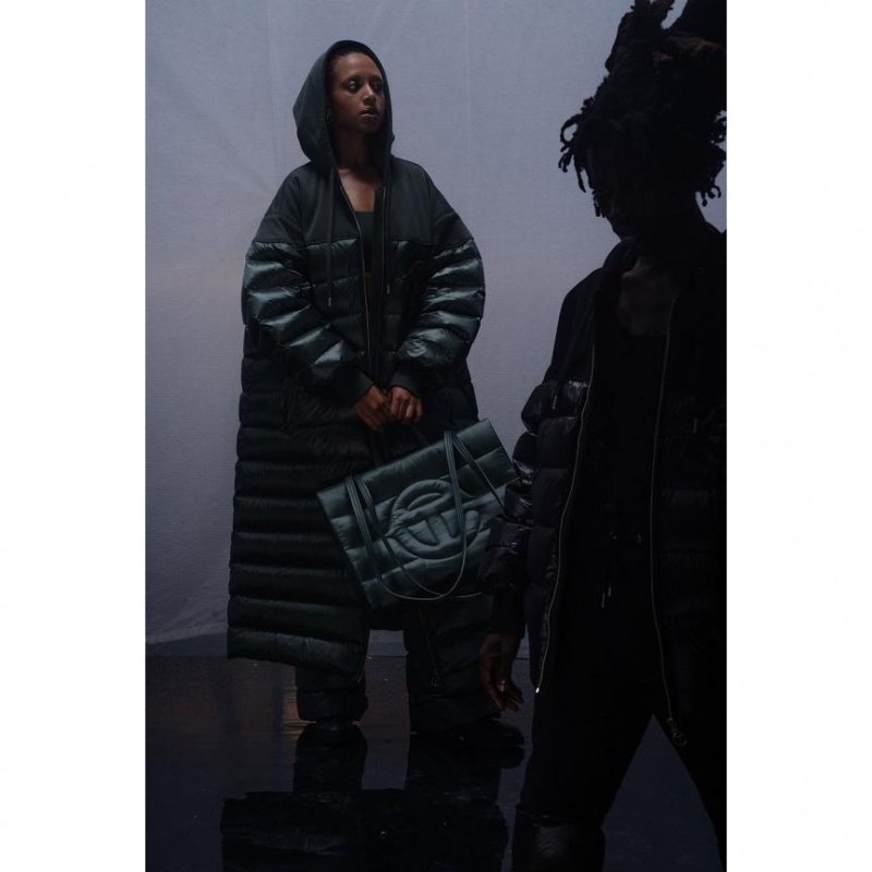 Telfar Puff Hoodie Coats Green | CAFM3379